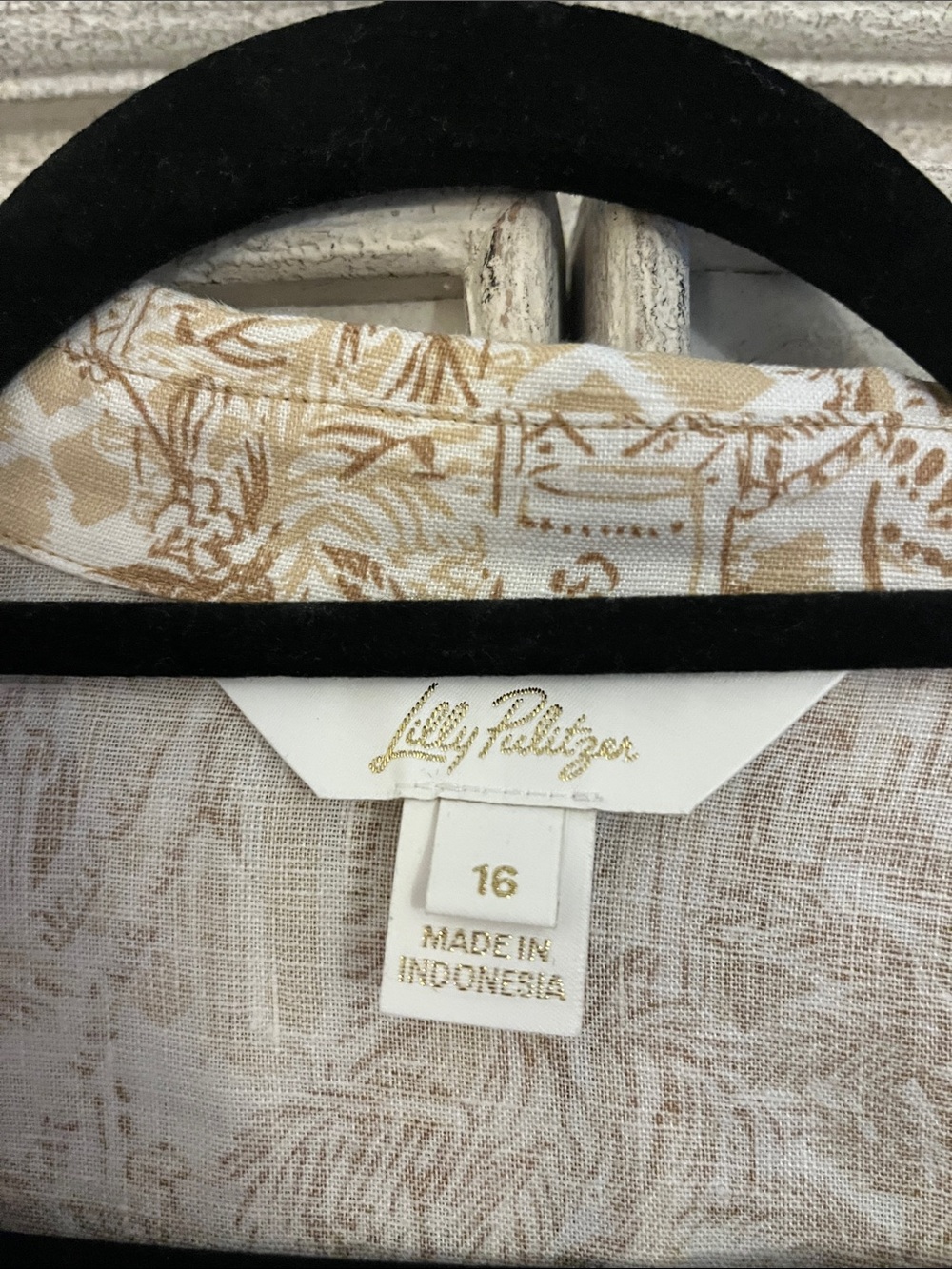 Lilly Pulitzer Abralynn Linen Shirtdress in Sand Bar Palm Beach Paradise - Picture 6 of 7